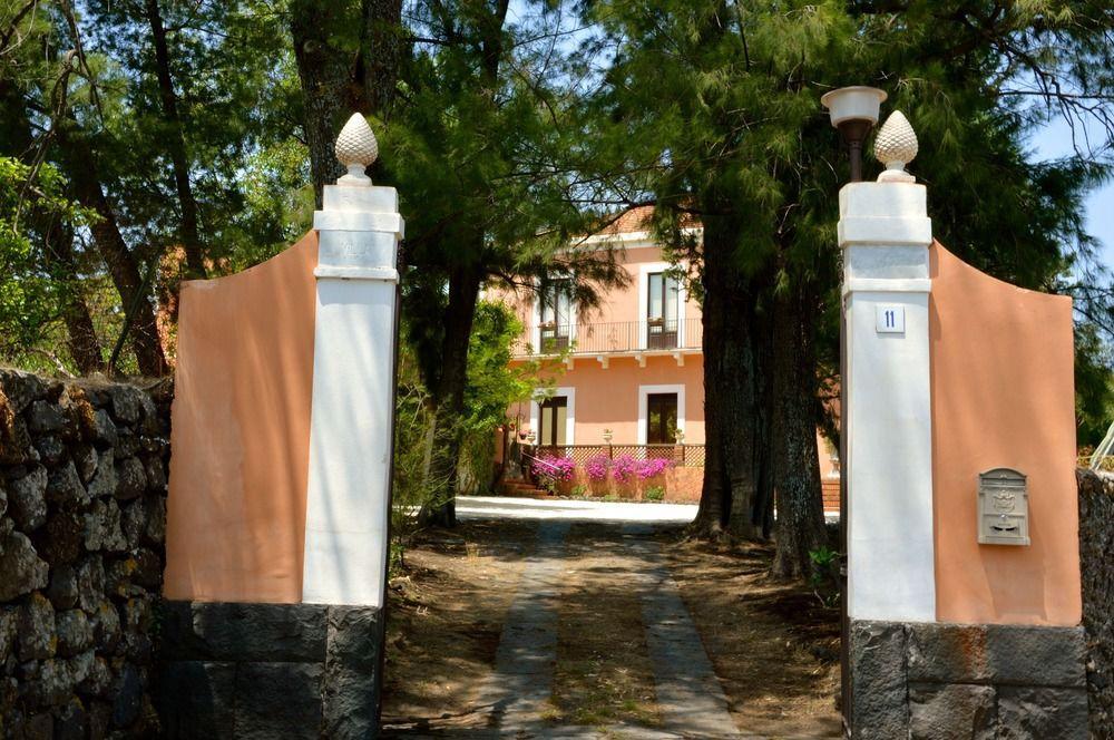 Villa Bonaccorso - Antica E Maestosa Villa Con Piscina Ai Piedi Dell'Etna ヴィアグランデ エクステリア 写真